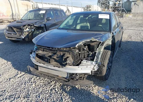 2024 Honda Civic Ex-L z USA, uszkodzony, nr VIN 19XFL1H78RE022437